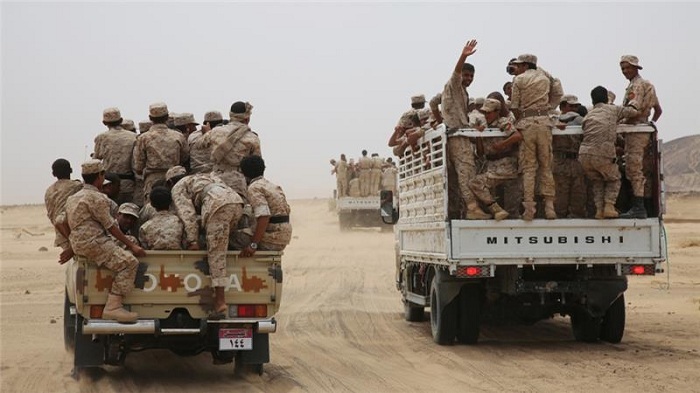 Suicide bomber kills at least 50 Yemeni troops in Aden